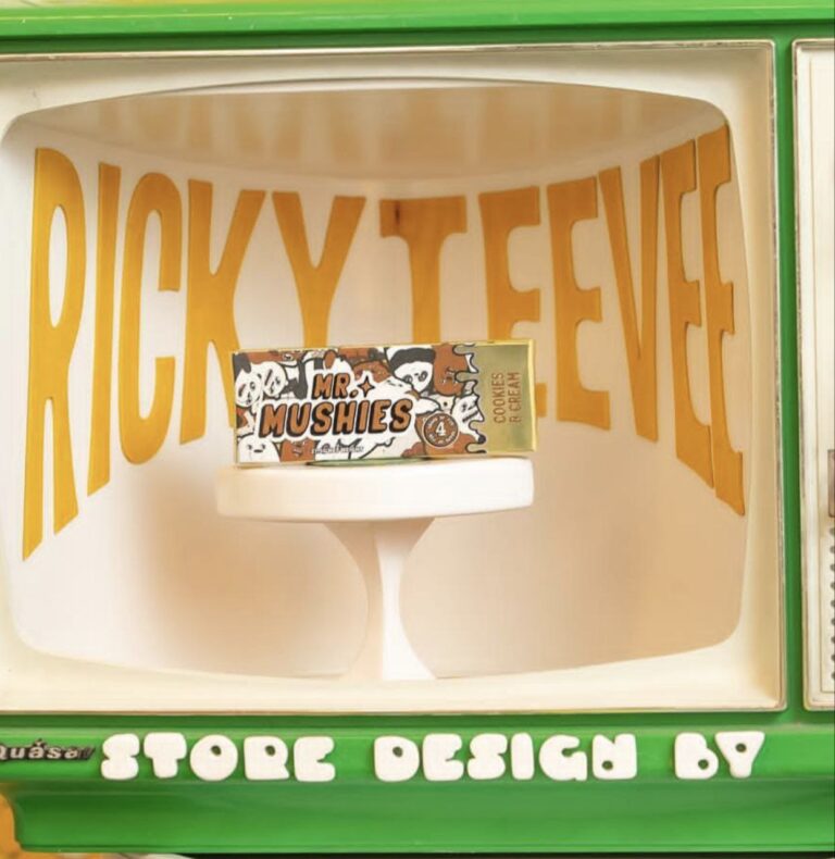 mr mushies chocolate bar cookies and cream 4g